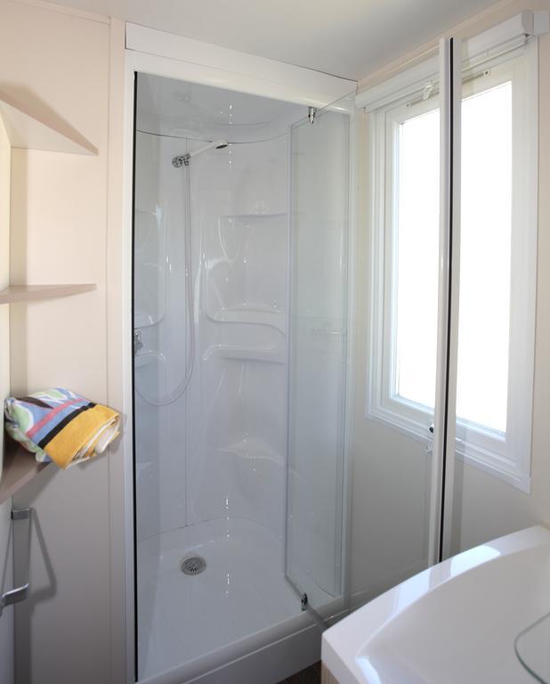 فندق Camping Miami Plage Poggio Mezzana الغرفة الصورة